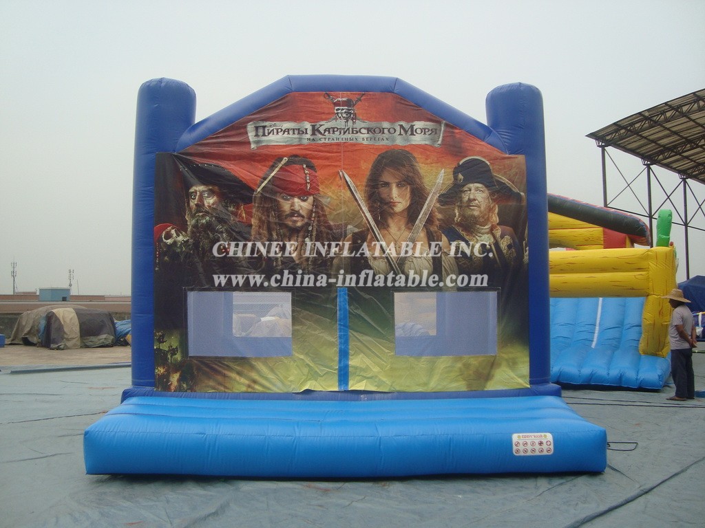 T2-679 Pirates Inflatable Bouncers