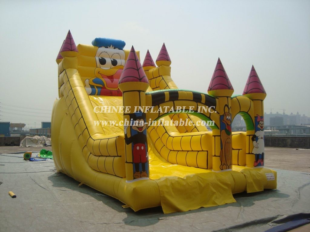 T8-1176 Disney Inflatable Slide