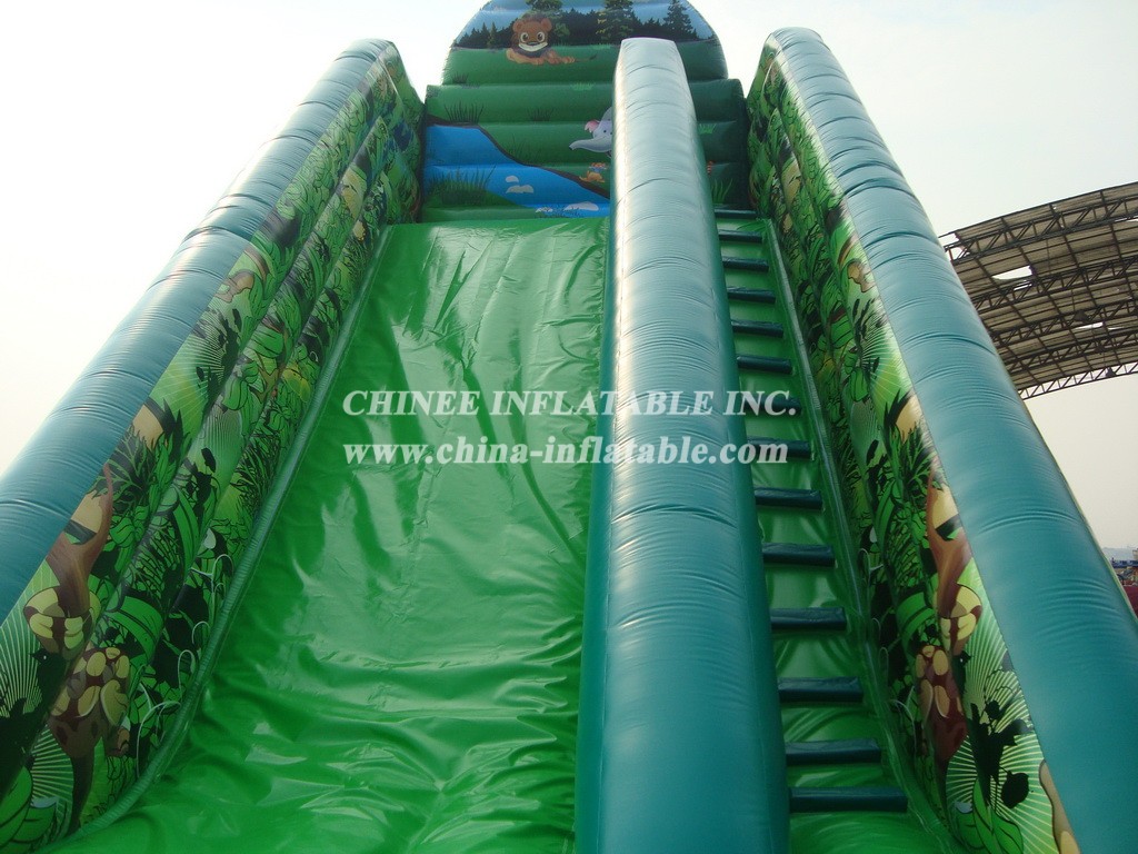 T8-697 Inflatable Slides Jungle Theme Giant Slide