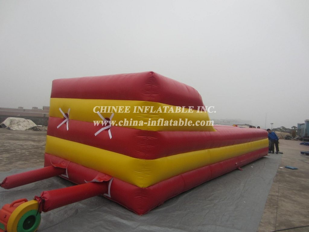 T11-812 Inflatable Bungee Run Sport Game