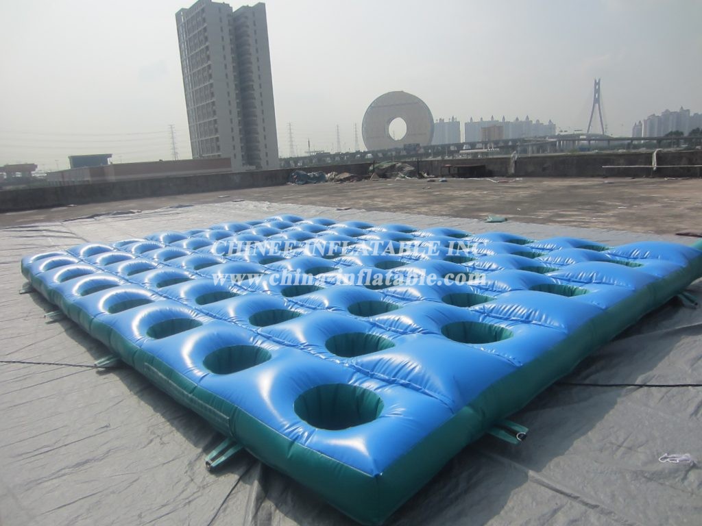 T11-1335 Inflatable Twister