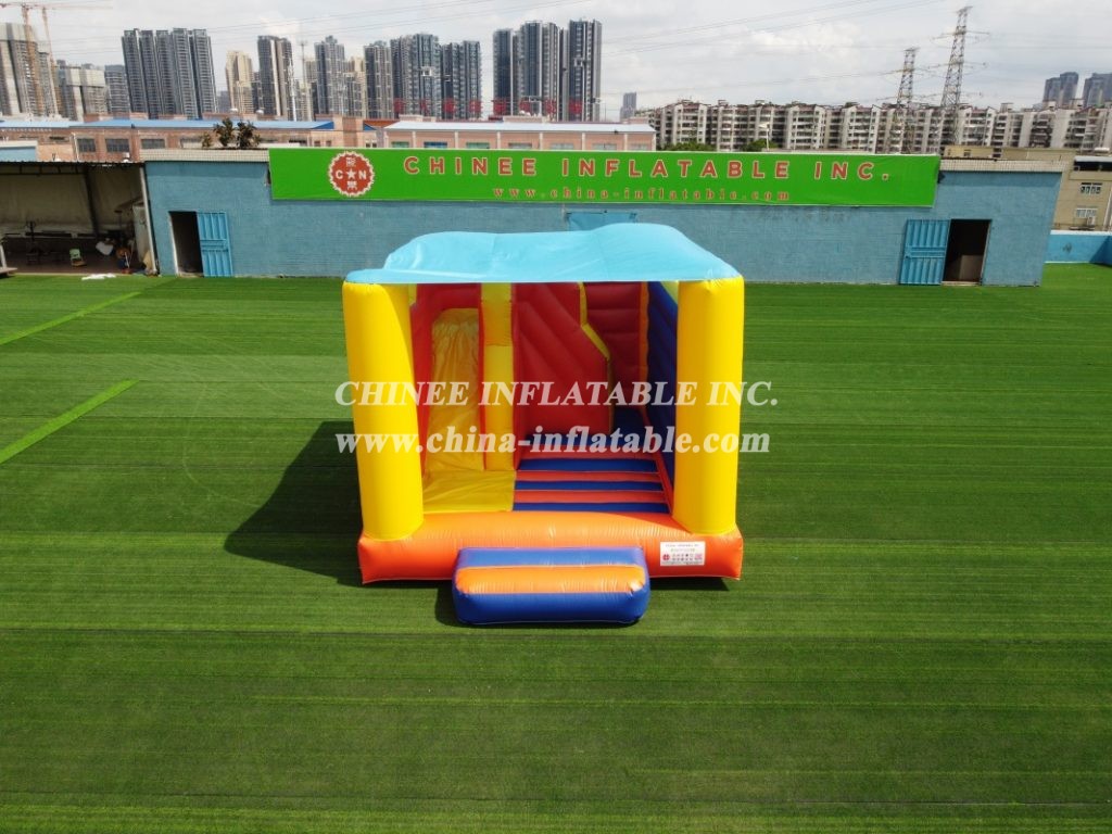 T2-3507 Colorful Inflatable Bouncy House With Slides Bouncy Castles With Roof