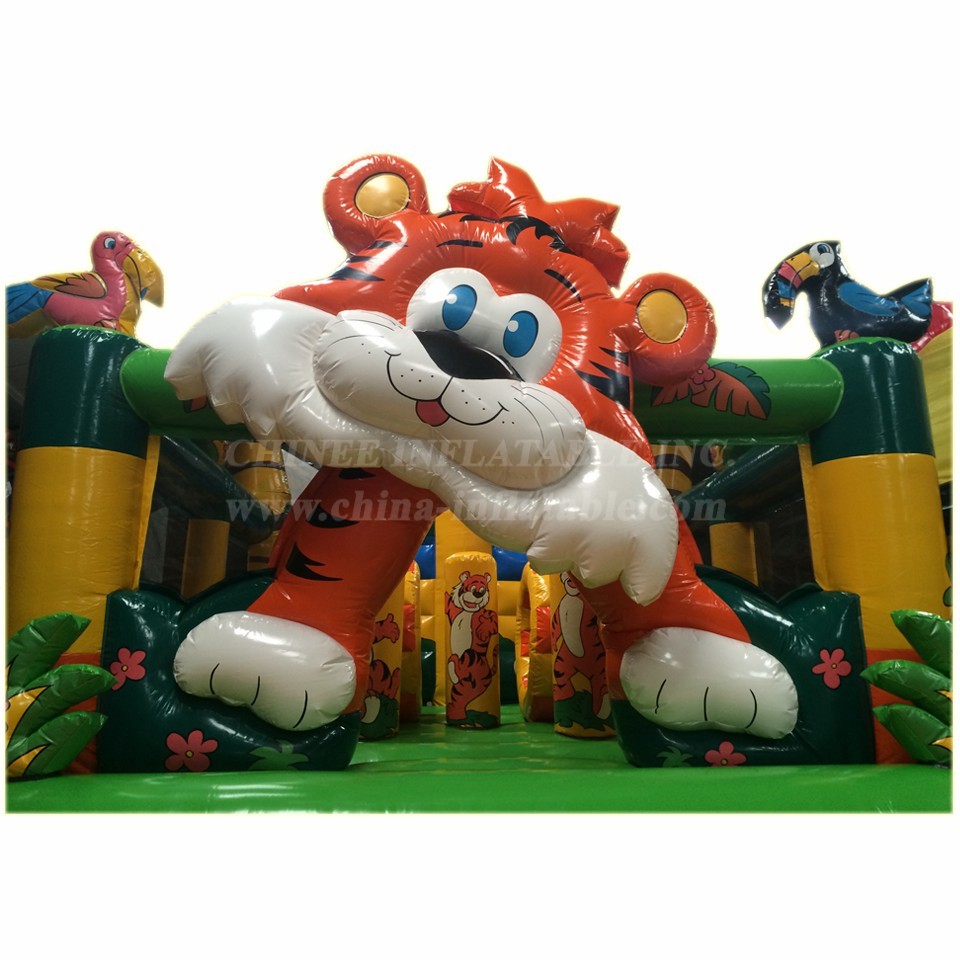 T2-4813 Jungle Tiger Bouncy Castle