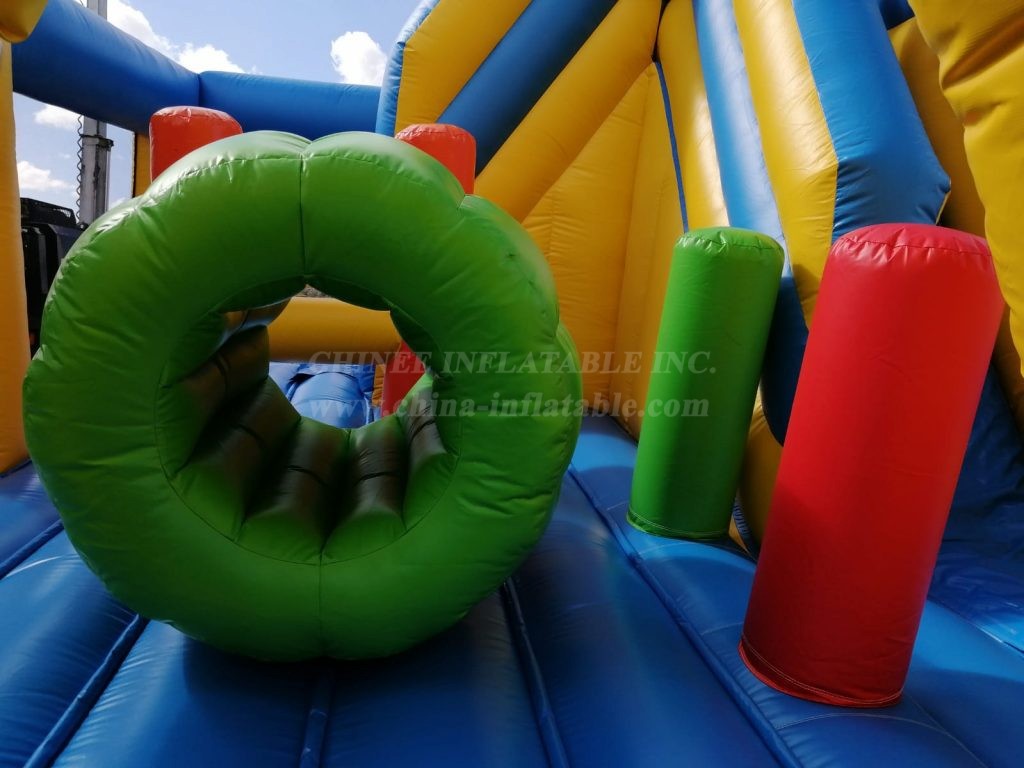 T2-4522 Minions Bouncy Castle