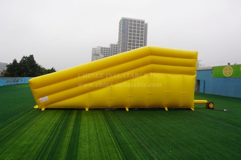 T8-5009 Custom Inflatable Slide