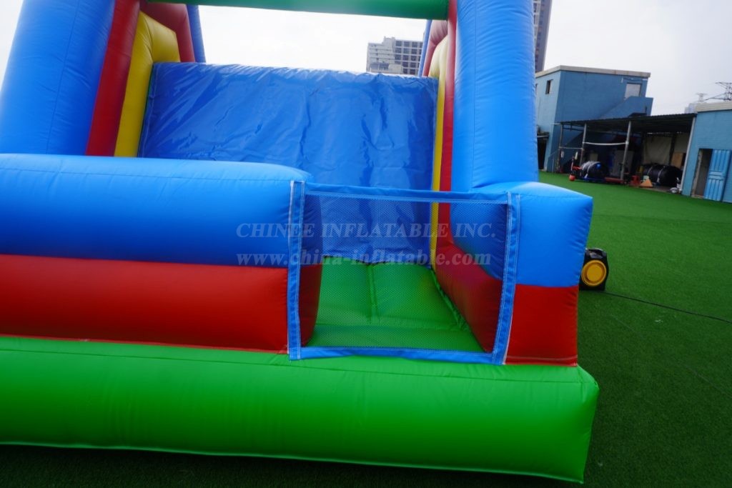 T7-1731 Inflatable Obstacle Course