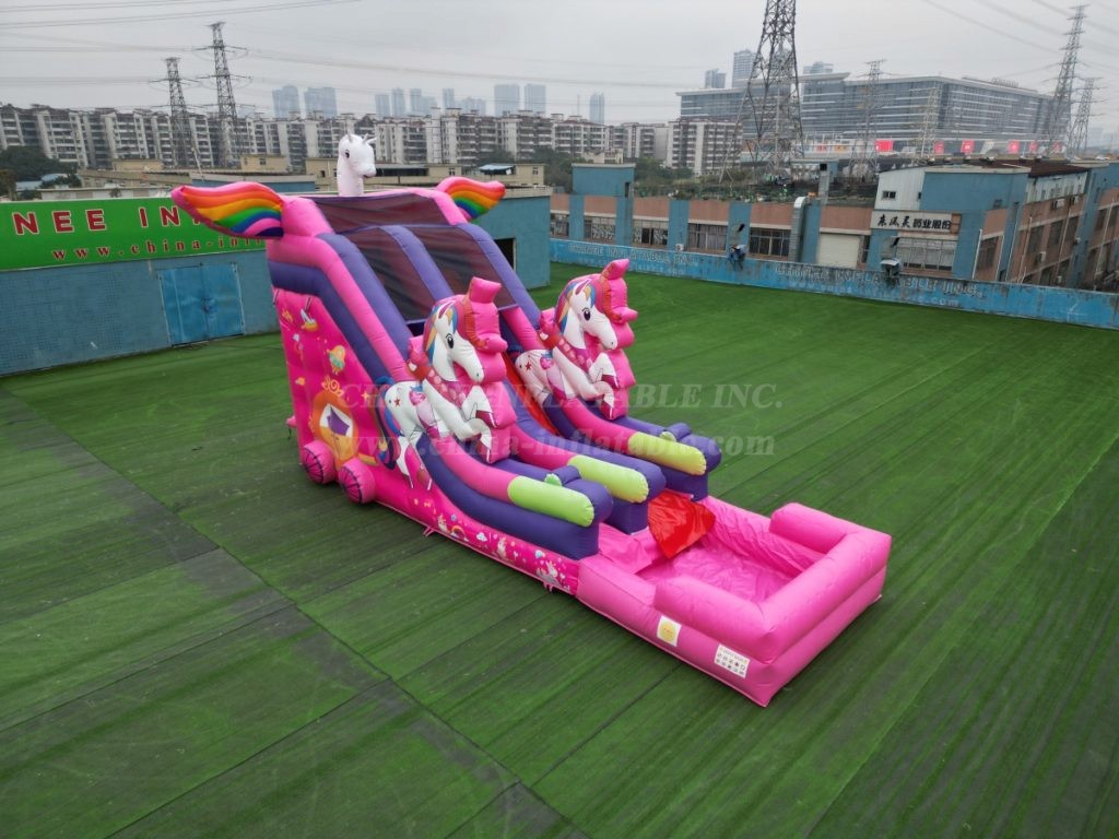 T8-4587 Infaltable Unicorn Water Slide