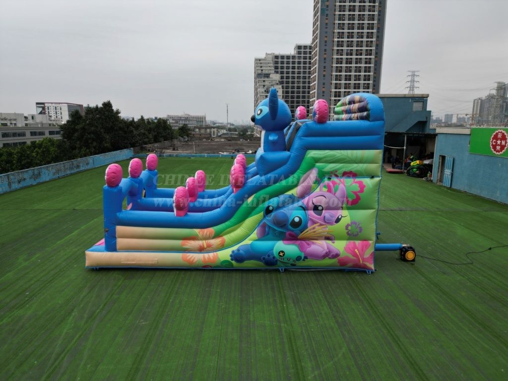 T8-7002 Lilo & Stitch’s Inflatable Slide