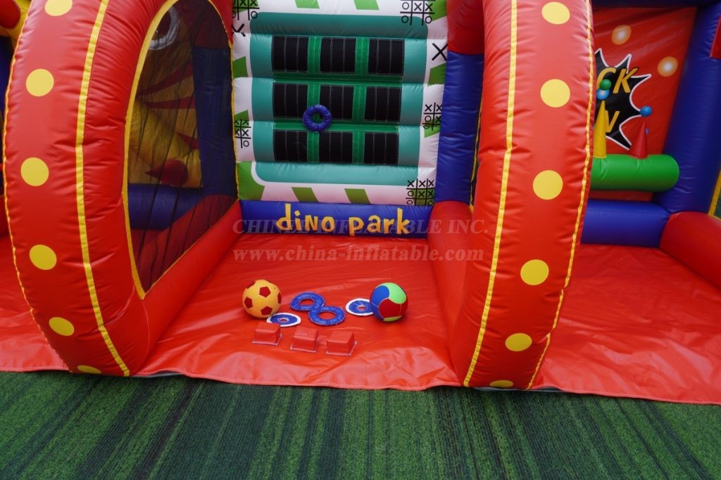 T11-782 Carnival Theme Inflatable Game