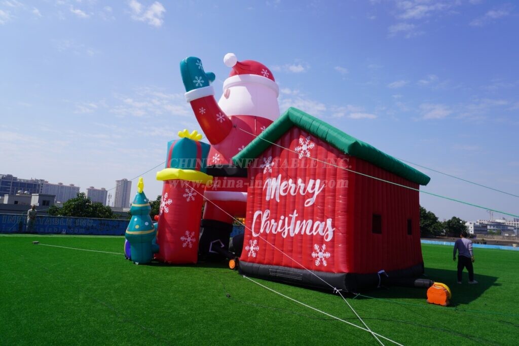 C1-401 Giant Inflatable Santa Claus with House and Gifts