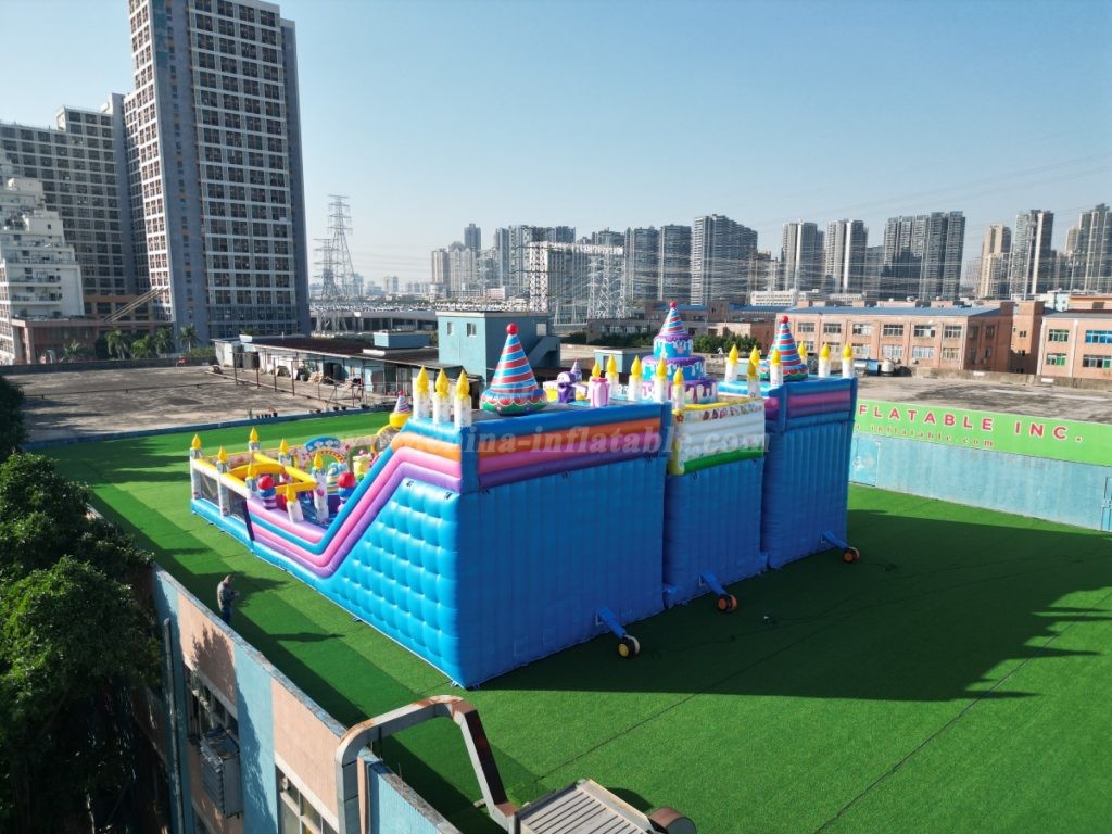 GF2-352 Birthdays Theme Inflatable Park