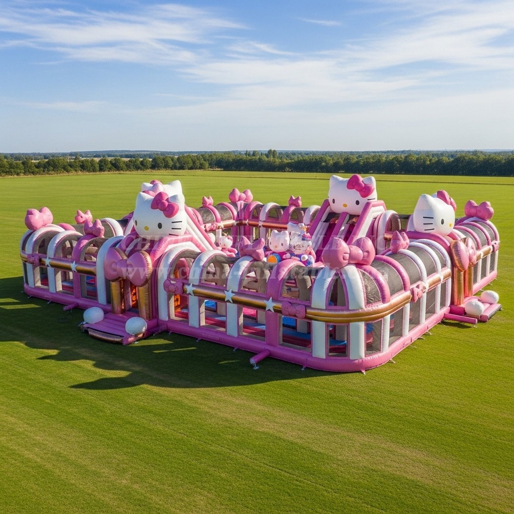 GF2-628 Hello Kitty Theme Inflatable Park