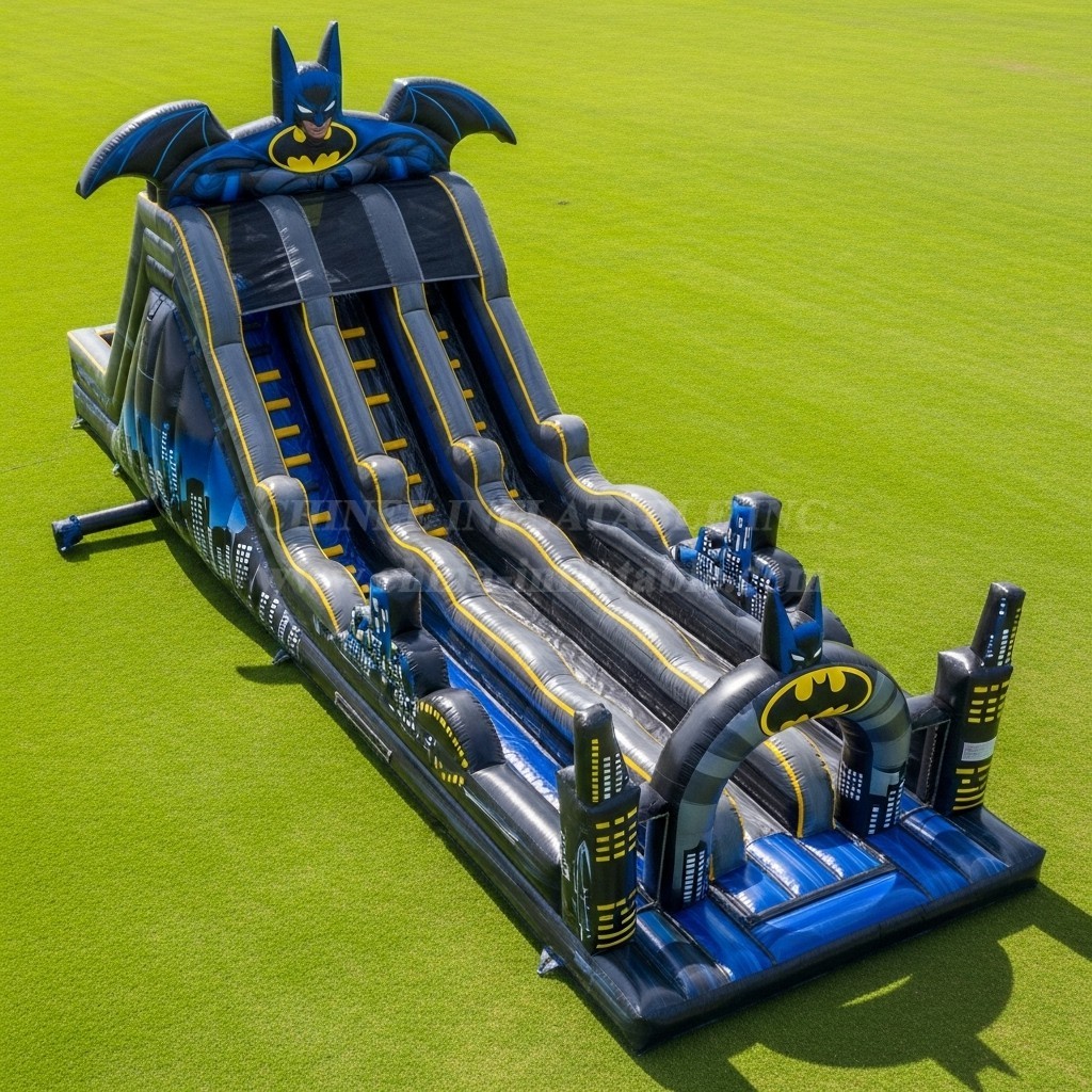 T8-9114 Batman Inflatable Slide