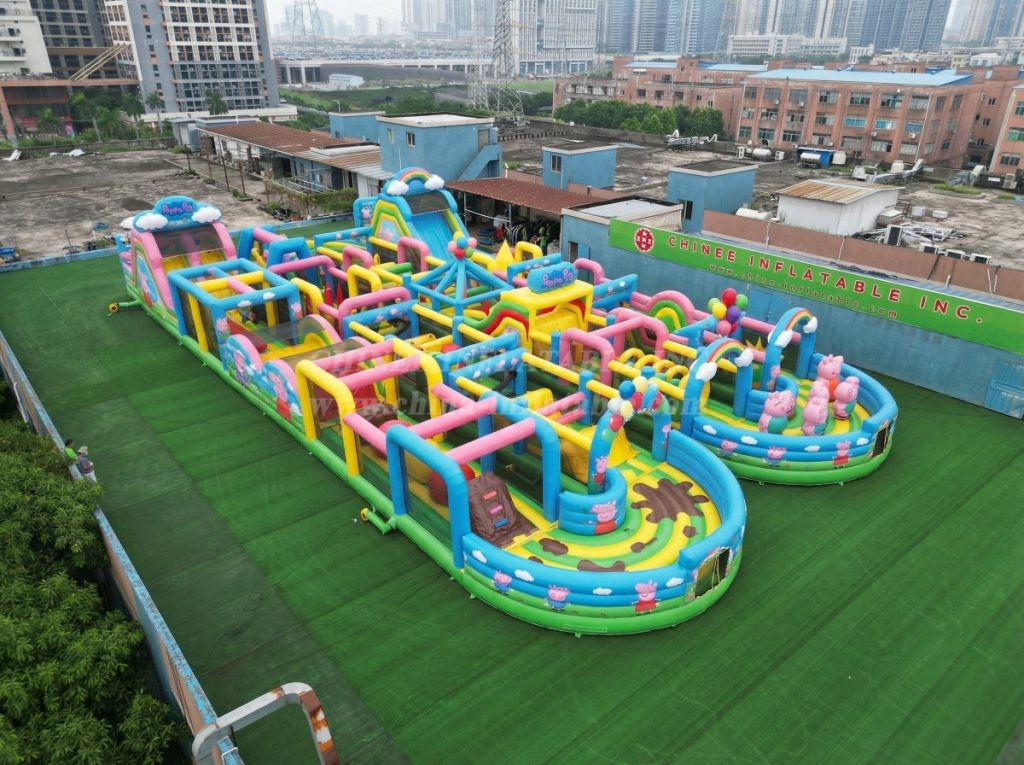 CR2-100 Peppa Pig Theme Challenging Run Giant Inflatable Obstacle Courses