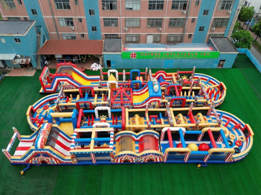 CR2-285 Circus Theme Challenging Run Giant Inflatable Obstacle Courses