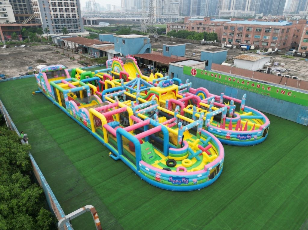 CR2-97 Peppa Pig Theme Challenging Run Giant Inflatable Obstacle Courses