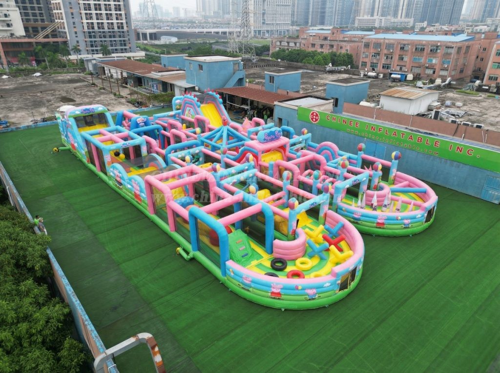 CR2-98 Peppa Pig Theme Challenging Run Giant Inflatable Obstacle Courses