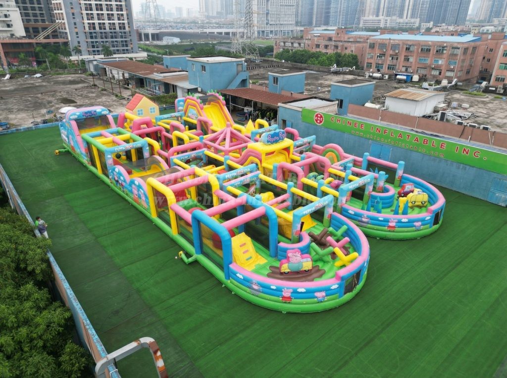 CR2-99 Peppa Pig Theme Challenging Run Giant Inflatable Obstacle Courses