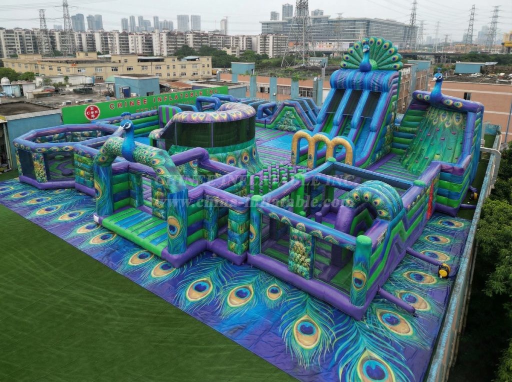 GF3-205 Peacock Theme Inflatable Park