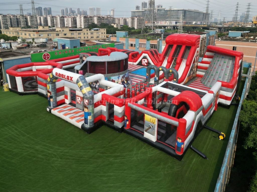 GF3-221 Roblox Theme Inflatable Park
