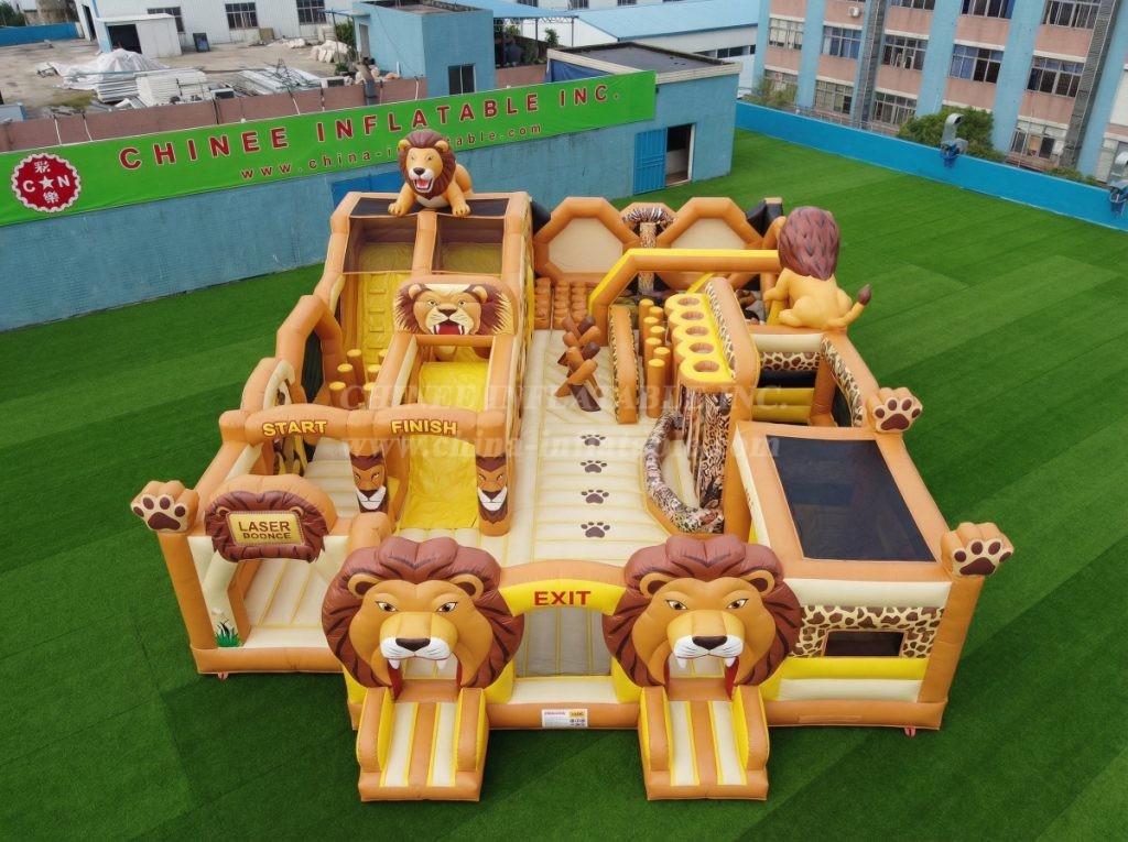 GF3-347 Lion Theme Inflatable Park