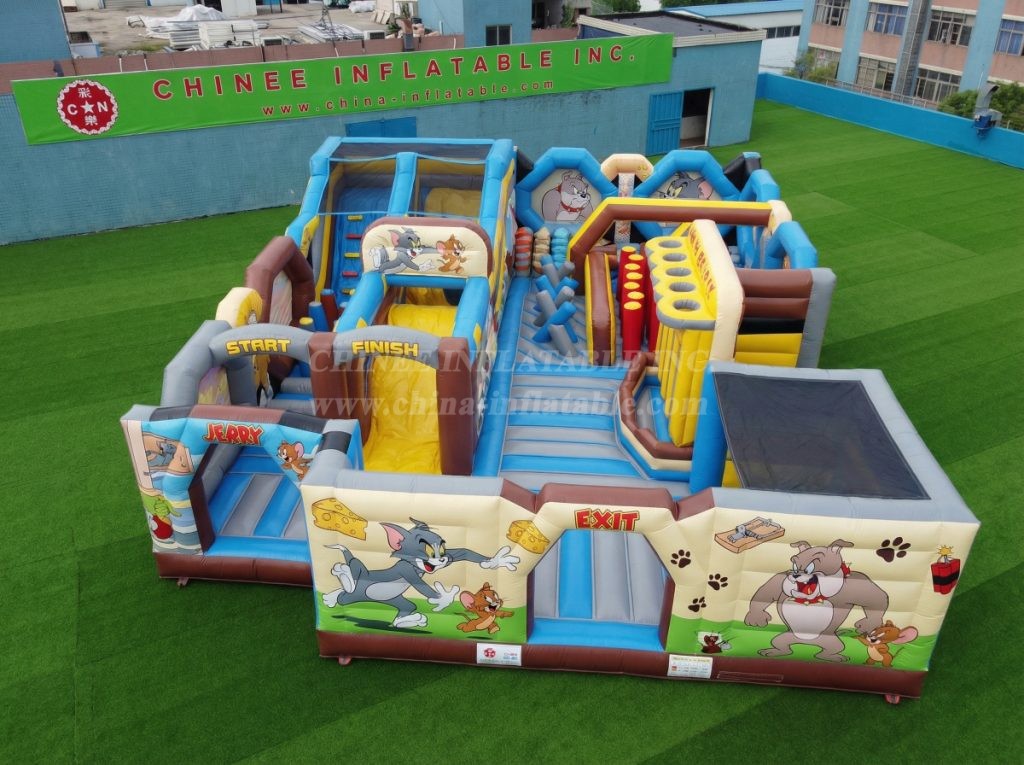 GF3-430 Tom and Jerry Theme Inflatable Park