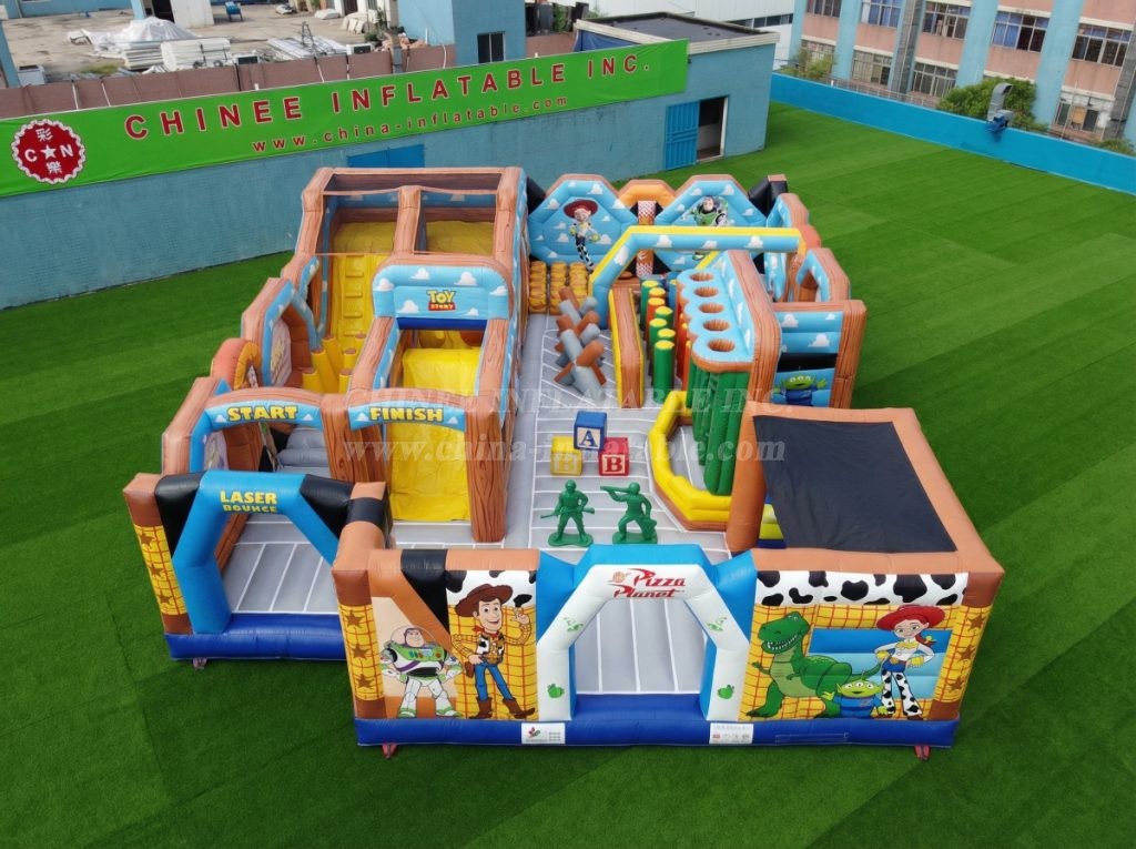 GF3-432 Toy Story Theme Inflatable Park