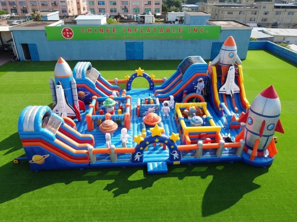 GF3-560 Rocket Theme Inflatable Park