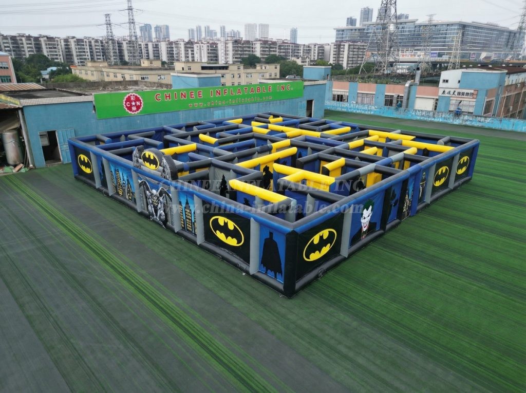 MAZE1-11 Batman Theme Inflatable Maze
