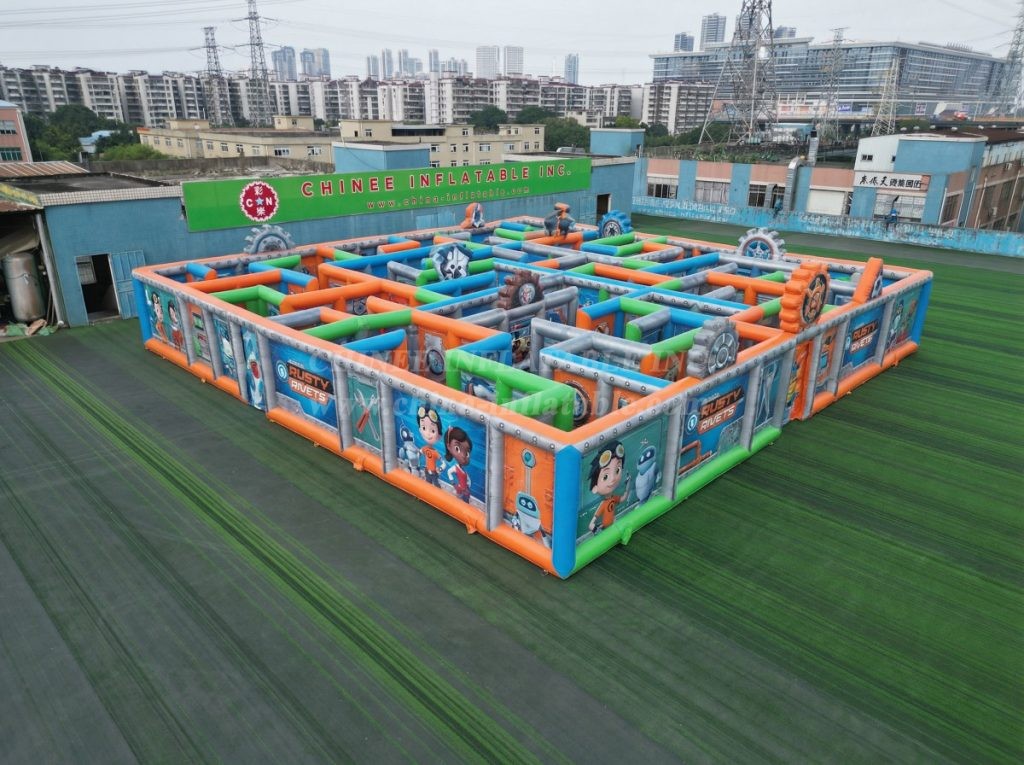 MAZE1-130 Rusty Rivets Theme Inflatable Maze