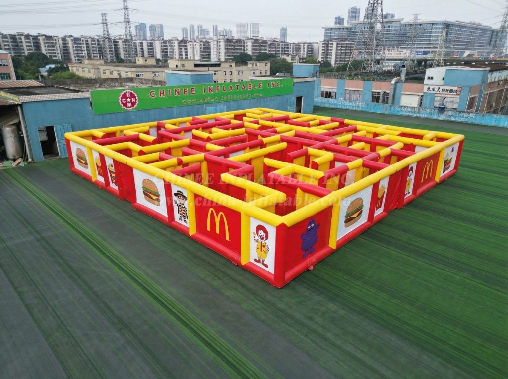 MAZE1-88 Mcdonald Theme Inflatable Maze