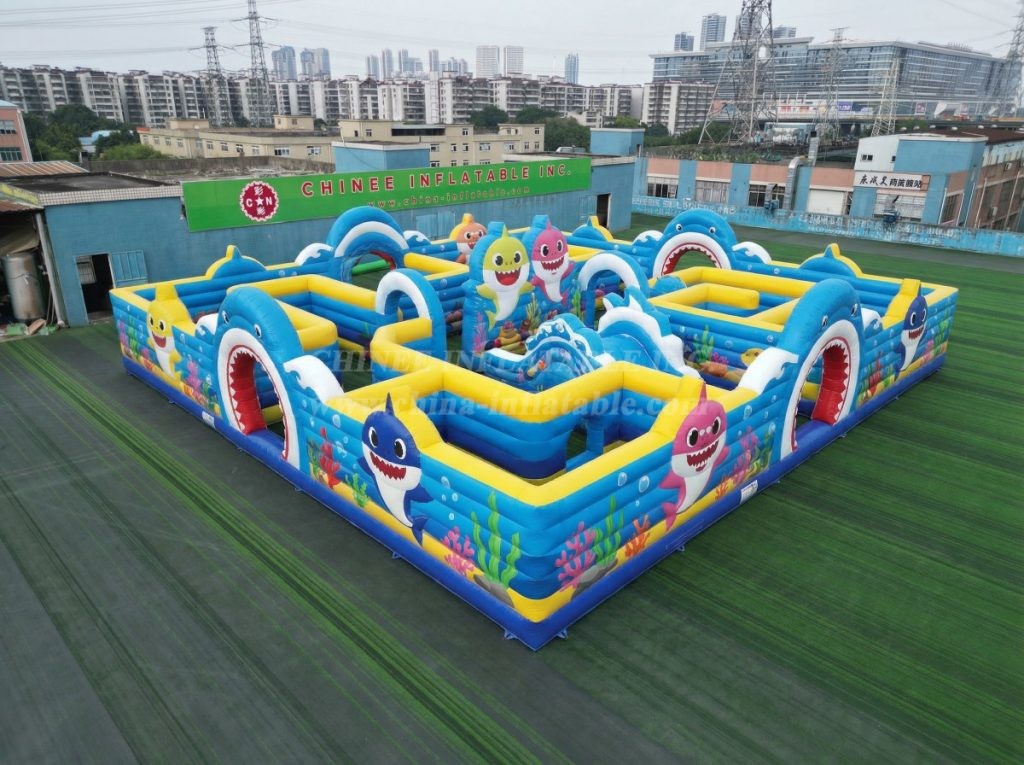 MAZE1-9 Baby Shark Theme Inflatable Maze