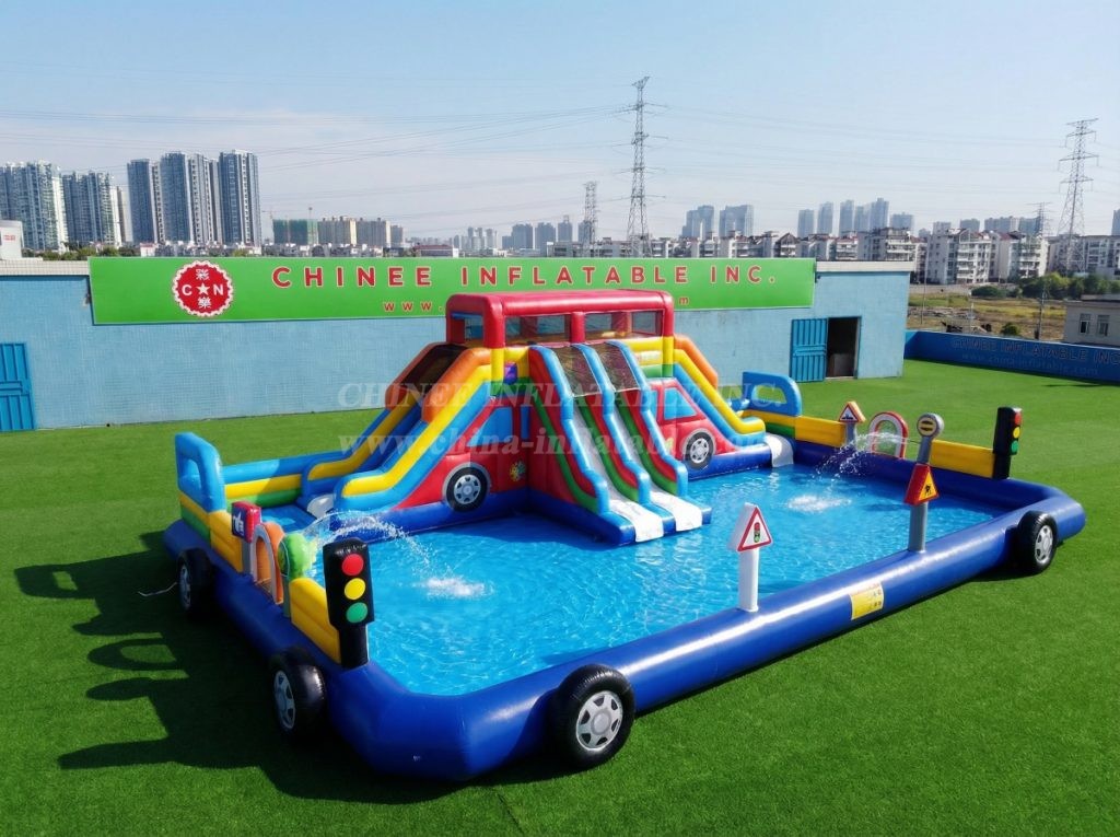 Pool3-794 Bus Theme Pool Water Park
