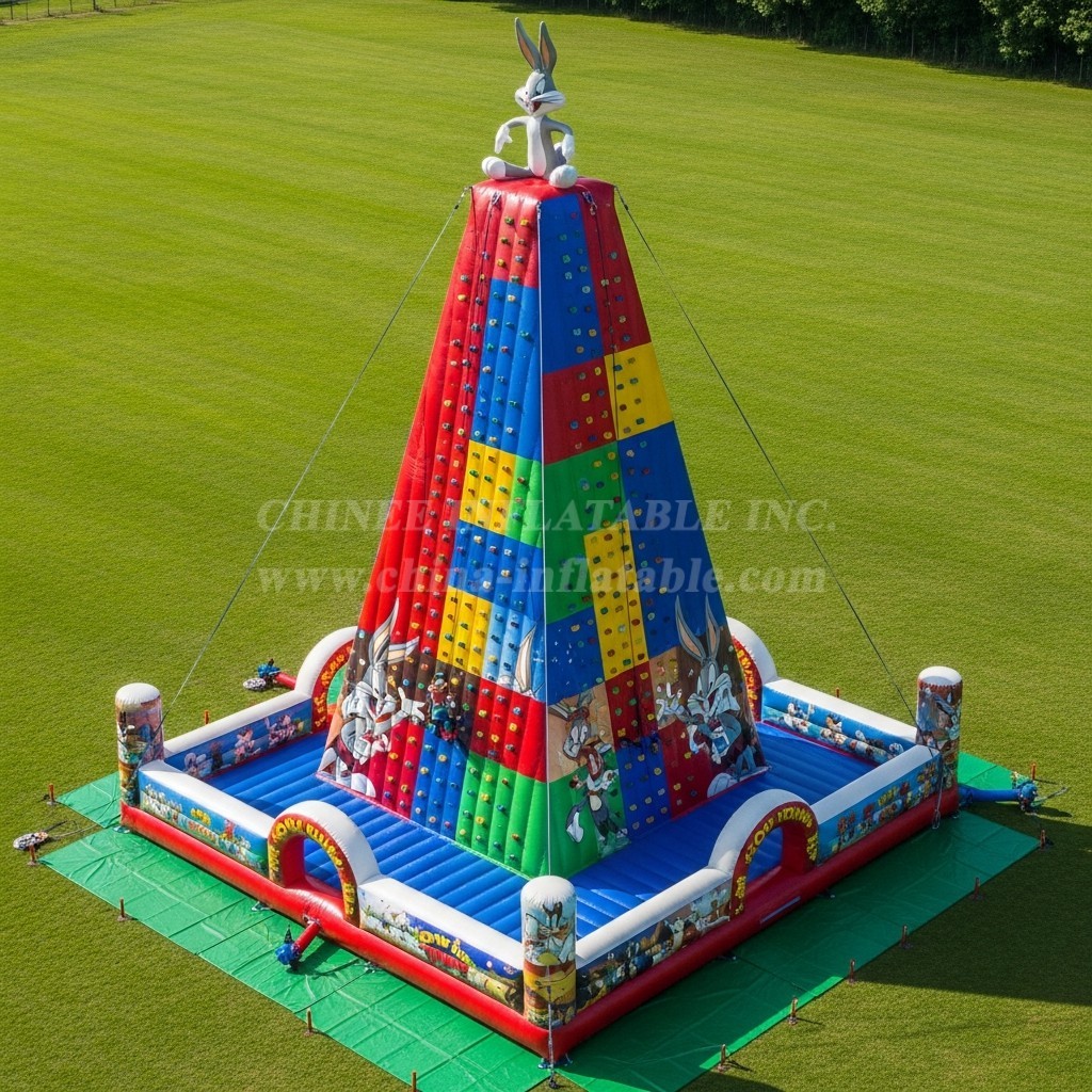 T11-4247 Looney Tunes Theme Inflatable Climbing Wall