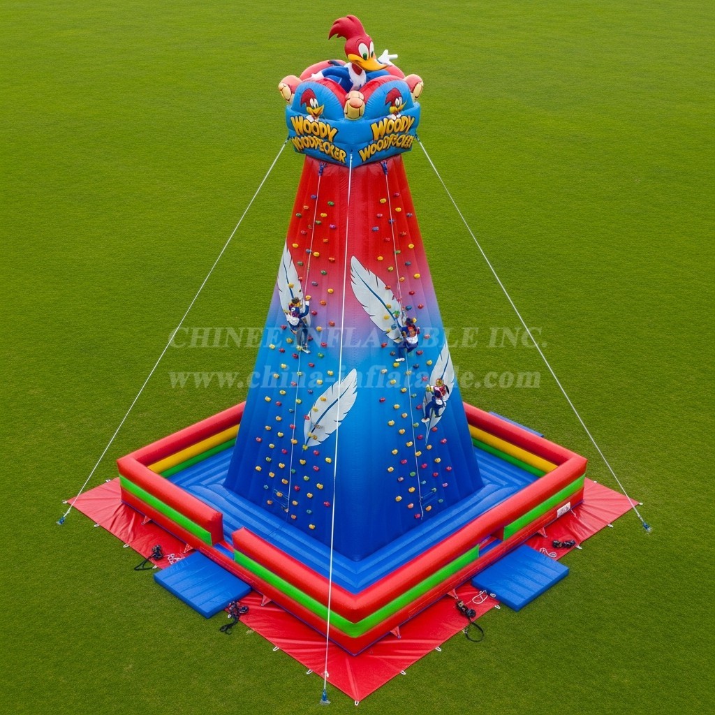 T11-4483 Woody Woodpecker Theme Inflatable Climbing Wall