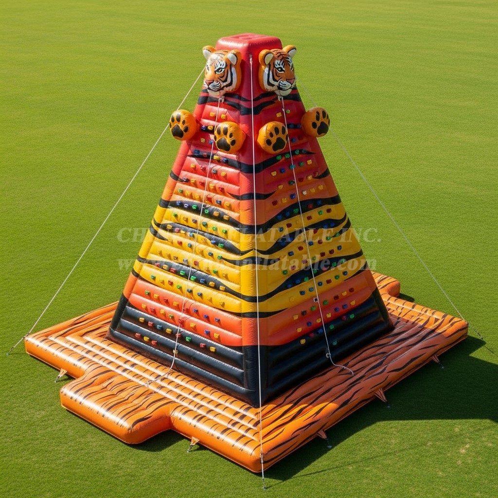 T11-4705 Tiger Theme Inflatable Climbing Wall