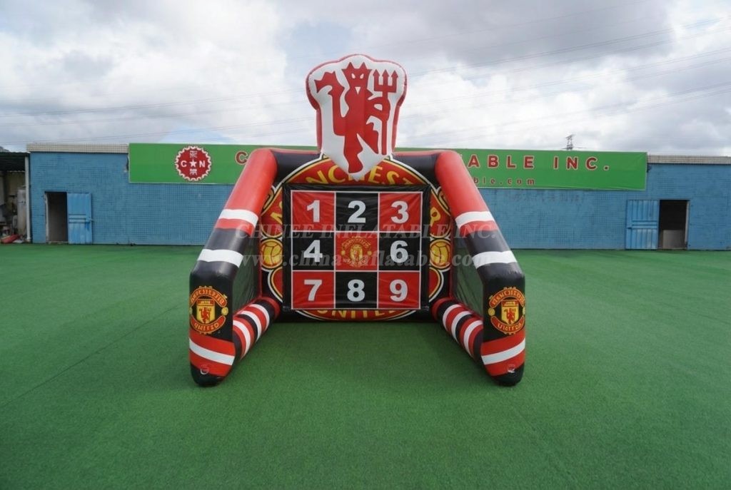 T11-7200 Manchester United Theme Inflatable Football Shoot Out Game