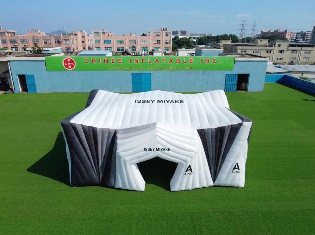 Tent1-7171 Issey Miyake Advertising Inflatable Cube Tent