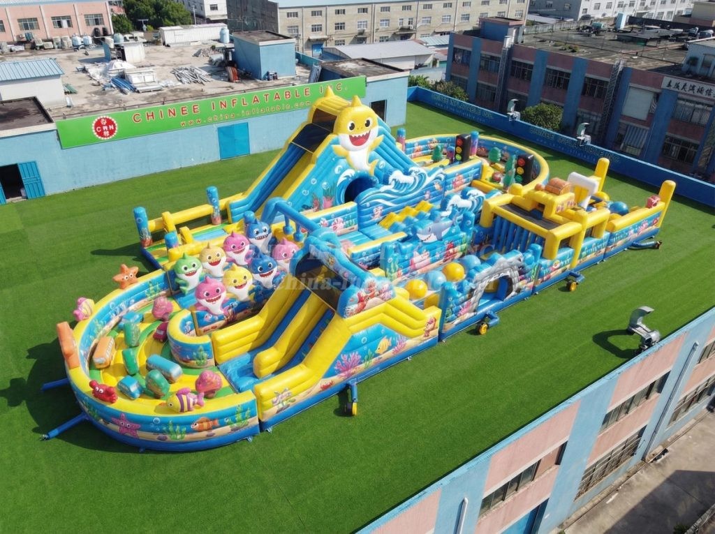 CR2-487 Baby Shark Theme Ginat Inflatable Obstacle Courses Challenging Run