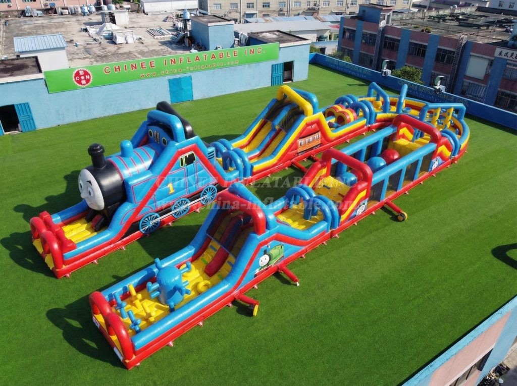 CR2-605 Thomas & Friends Theme Giant Inflatable Obstacle Courses Challenging Run