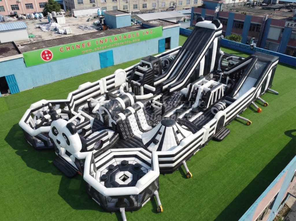 GF3-1089 Panda Theme Inflatable Park