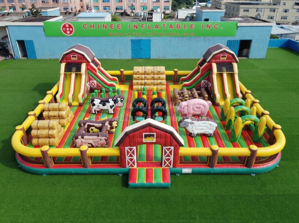 GF3-1209 Farm Theme Inflatable Funcity