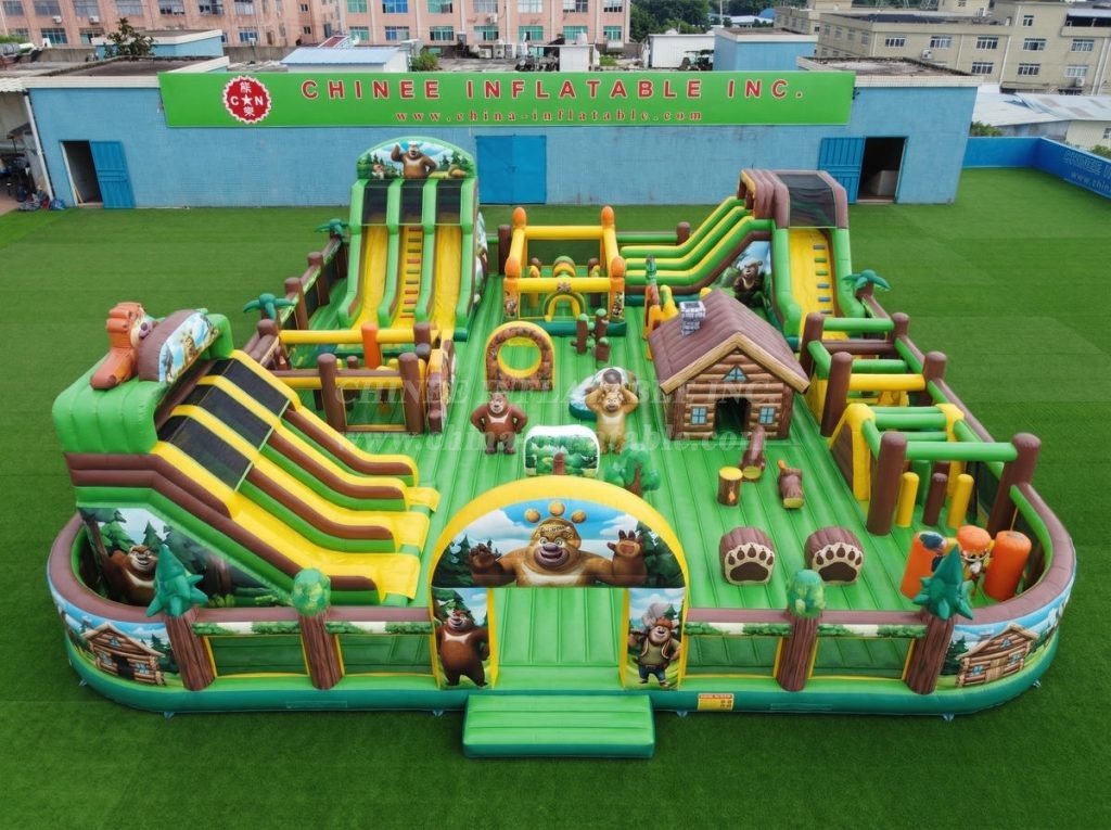 GF3-1314 Boonie Bears Theme Inflatable Park