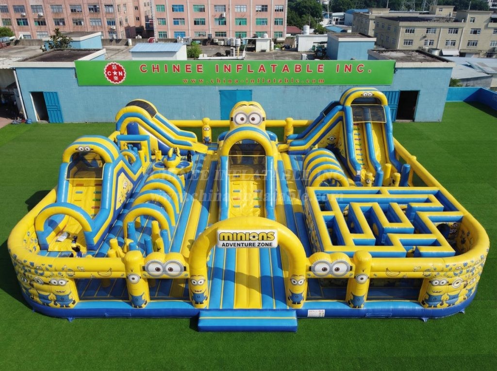 GF3-1366 Minions Theme Inflatable Park