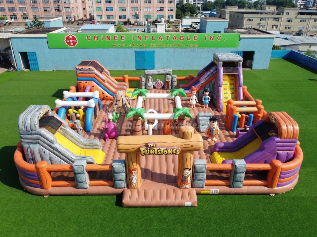 GF3-1410 The Flintstones Theme Inflatable Park