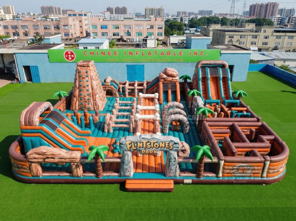GF3-1411 The Flintstones Theme Inflatable Park