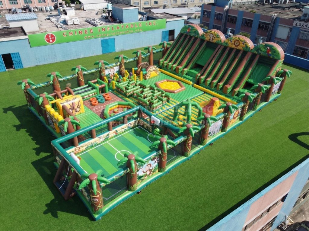GF3-664 Jungle Theme Giant Inflatable Park