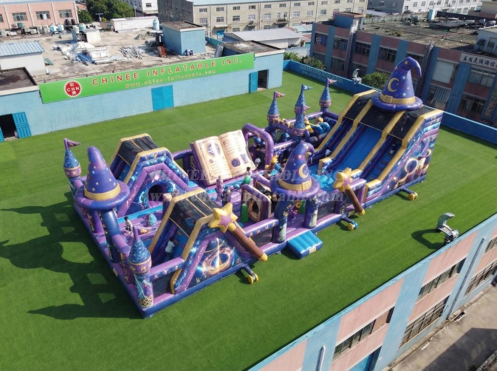 GF3-848 Wizard Theme Inflatable Park