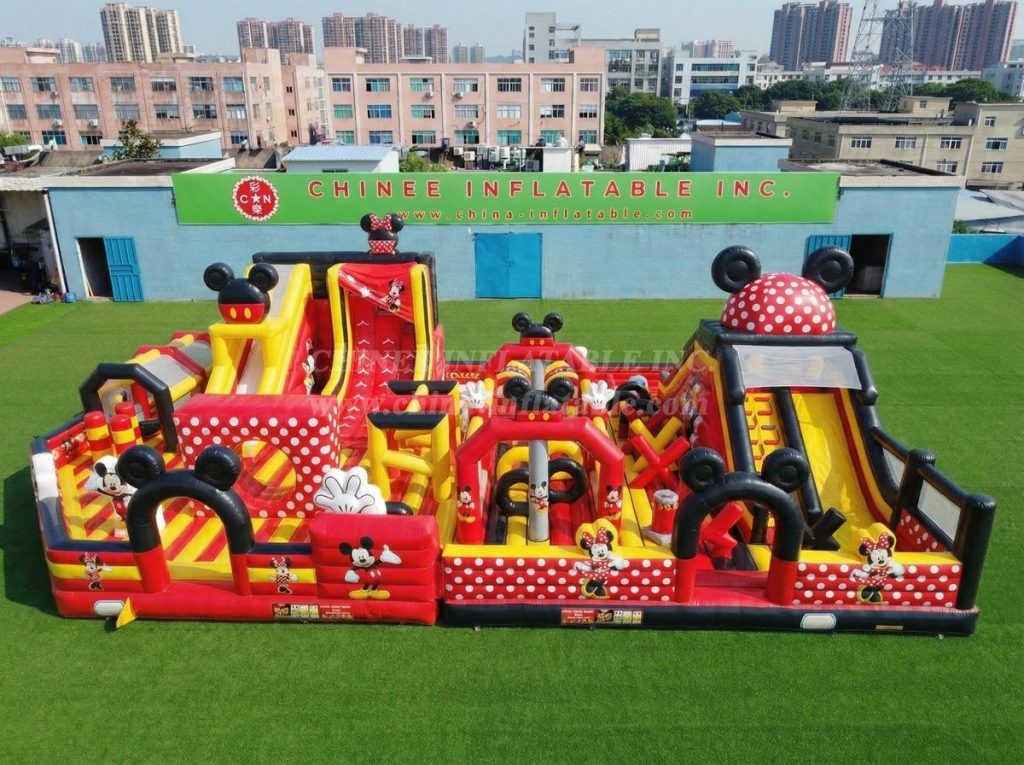 GF3-867 Mickey & Minnie Theme Inflatable Park