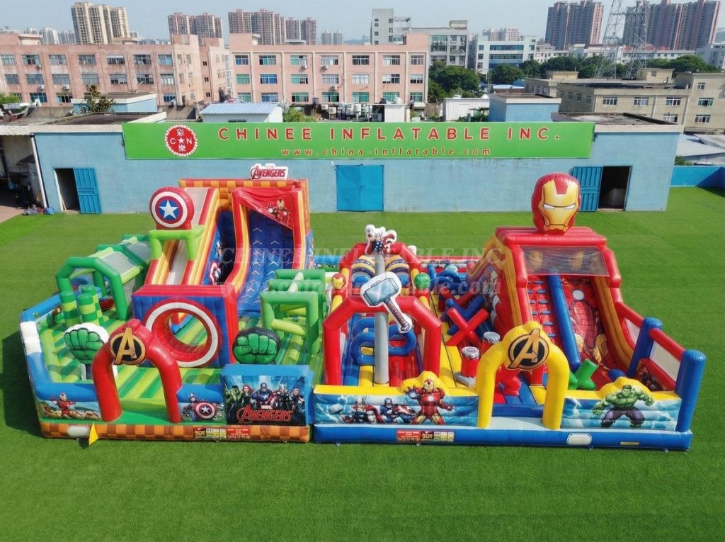 GF3-884 The Avengers Theme Inflatable Park